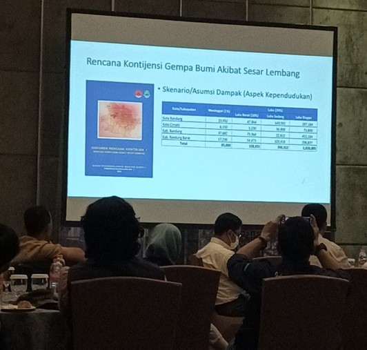 Focus Group Discussion (FGD) Rencana Kontijensi Sektor Kesehatan Ancaman Gempa Bumi Sesar Lembang Provinsi Jawa Barat